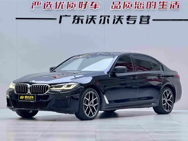 Фотография автомобиля — BMW 5 Series