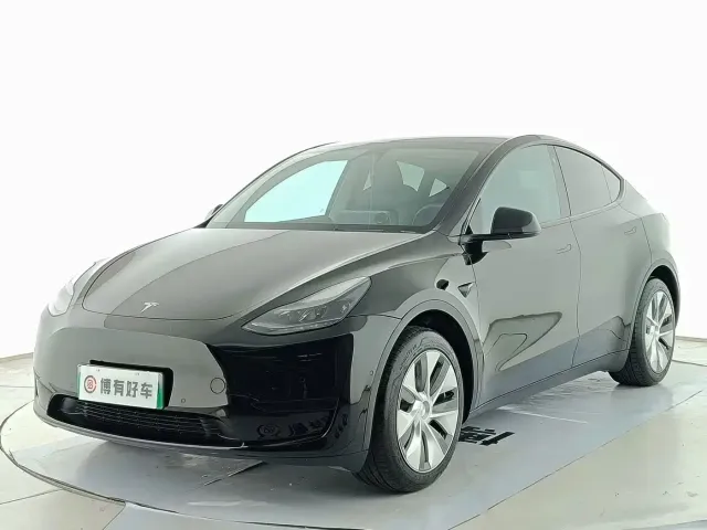 Фотография автомобиля — Tesla Model Y