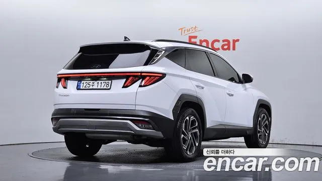 Hyundai Tucson NX4 — Фото автомобиля 2