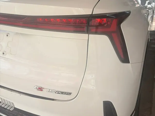 Changan CS75 Plus — Фото автомобиля 12