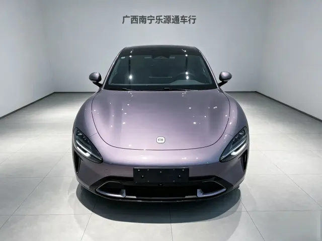 Xiaomi SU7 — Фото автомобиля 12