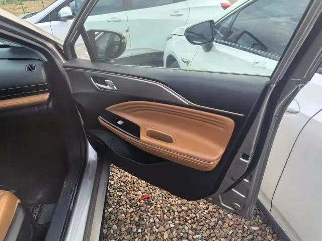 GAC Aion S — Фото автомобиля 5