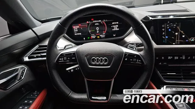 Audi e-tron GT — Фото автомобиля 12