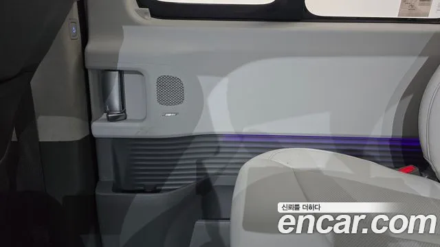 Hyundai Staria — Фото автомобиля 14