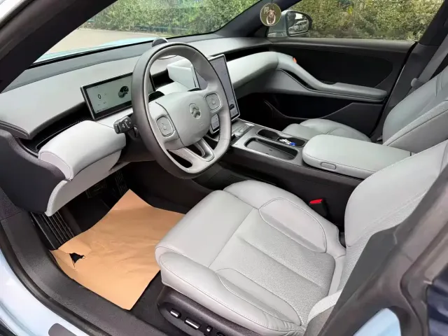 NIO NIO ET5 2022 75kWh — Фото автомобиля 10
