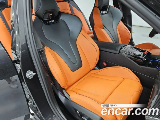 BMW M5 G90 — Фото автомобиля 14