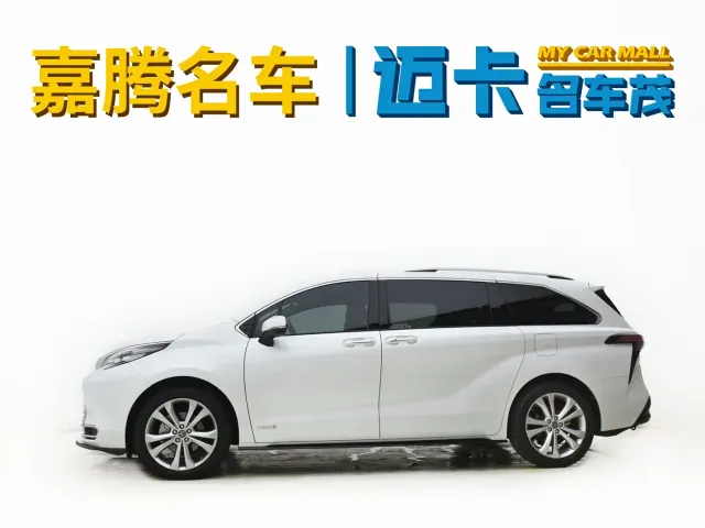 Toyota Sienna — Фото автомобиля 3