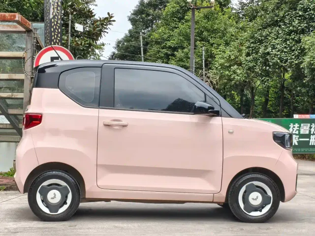 Wuling Hongguang Mini EV — Фото автомобиля 4