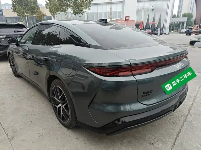 BYD Han L — Фото автомобиля 4