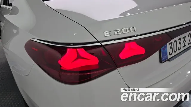 Mercedes-Benz E-Class W214 — Фото автомобиля 22