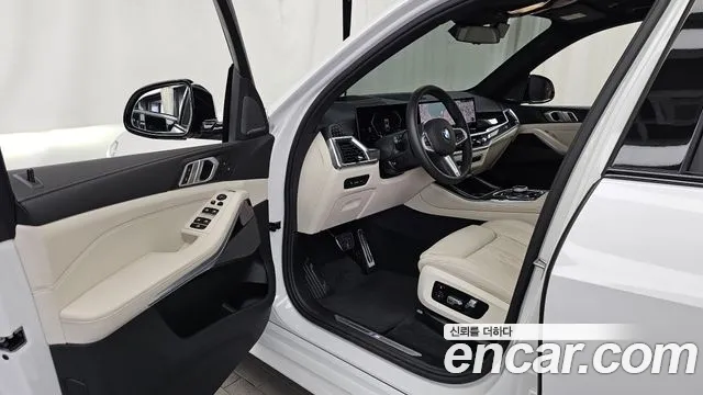 BMW X5 xDrive 40i M Sport — Фото автомобиля 10