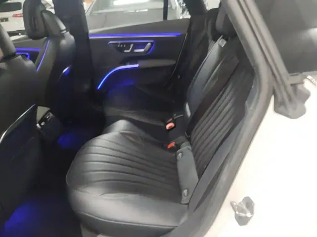 Mercedes-Benz EQS — Фото автомобиля 21