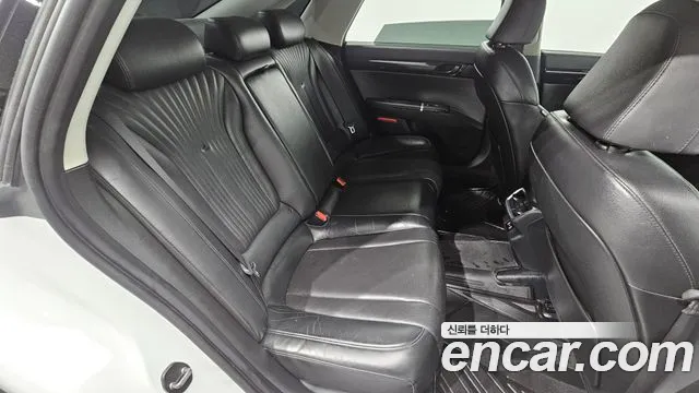 Hyundai Grandeur GN7 — Фото автомобиля 17