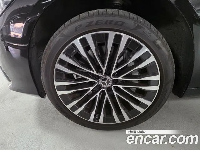 Mercedes-Benz S-Class — Фото автомобиля 5