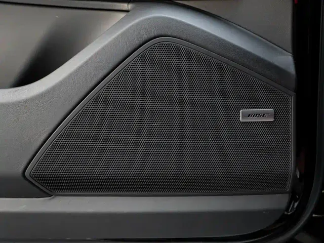 Porsche Cayenne — Фото автомобиля 23