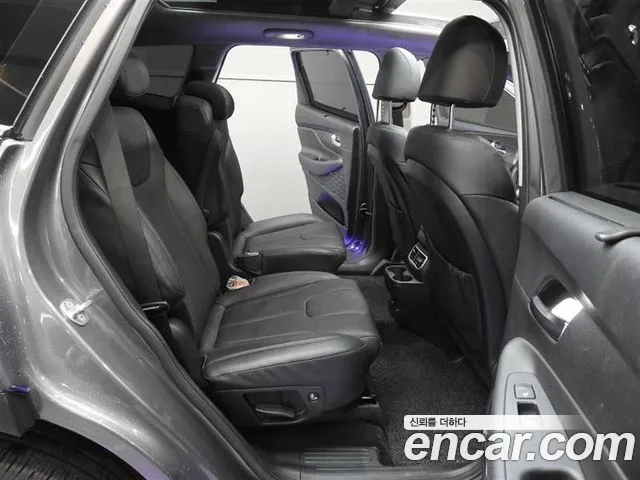 Hyundai Santafe Новый Santa Fe — Фото автомобиля 11