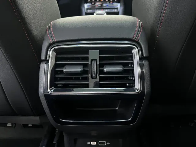 Skoda Karoq — Фото автомобиля 12
