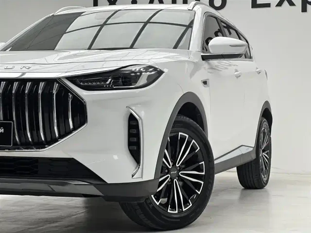 Jetour X70 Plus — Фото автомобиля 9