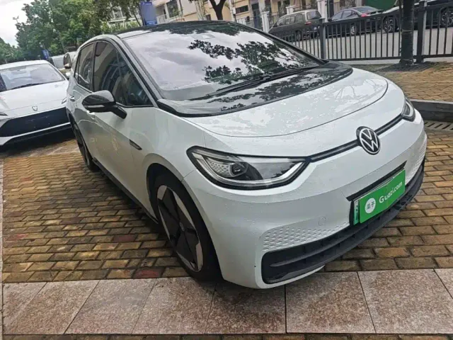 Volkswagen ID.3 — Фото автомобиля 22