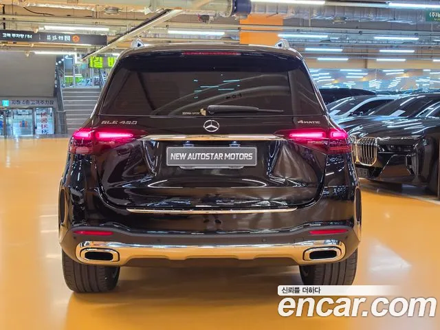 Mercedes-Benz GLE-Class — Фото автомобиля 4