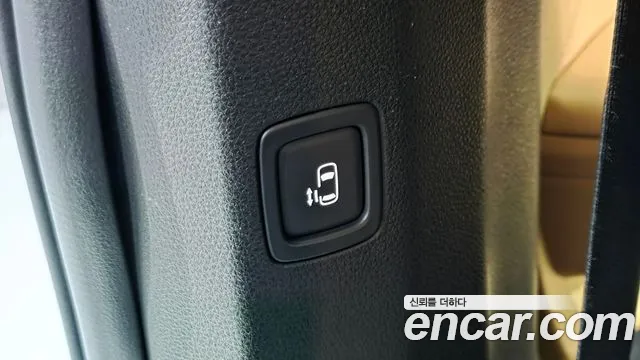 Kia Canival Carnival 4 поколение Дизель 9 мест Signature — Фото автомобиля 19