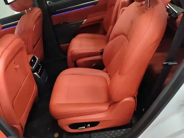 Dongfeng eπ 008 — Фото автомобиля 16