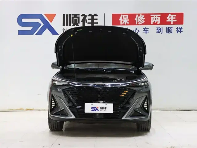 Changan X5 Plus — Фото автомобиля 18