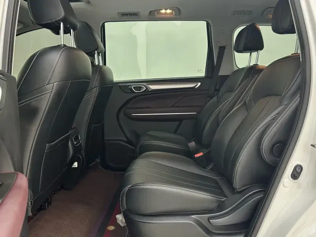 GAC Trumpchi M6 — Фото автомобиля 8