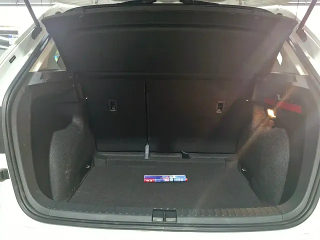 Volkswagen Tharu — Фото автомобиля 14