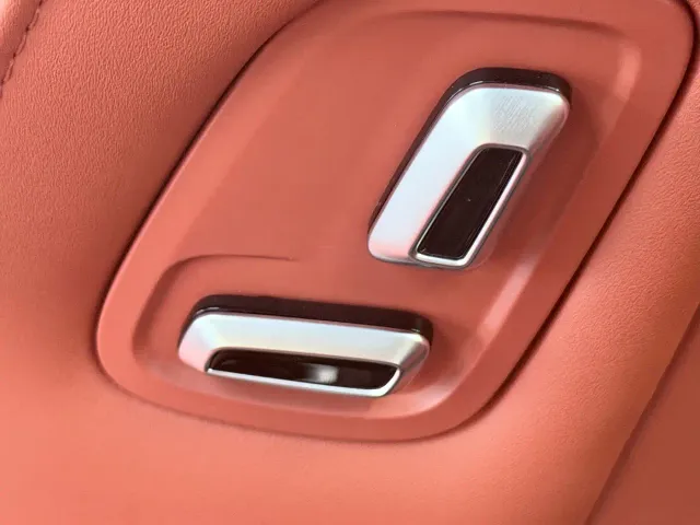 Dongfeng eπ 008 — Фото автомобиля 18