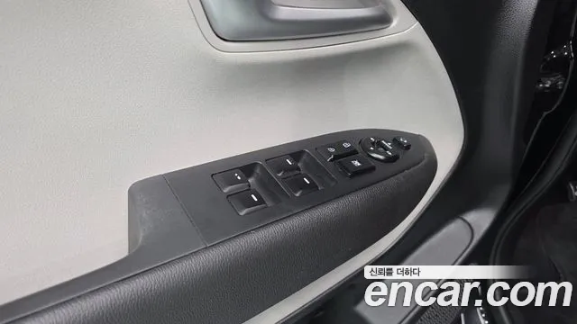 Kia RAY Новый Kia Ray Фургон — Фото автомобиля 30