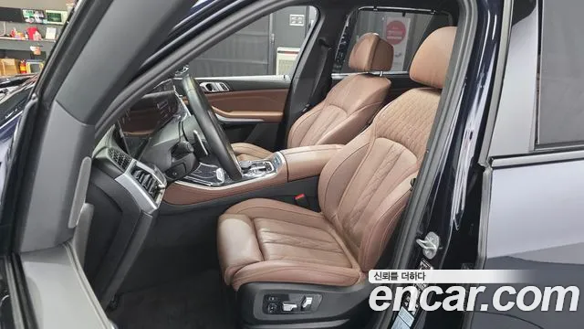 BMW X5 xDrive 40i M Sport — Фото автомобиля 10