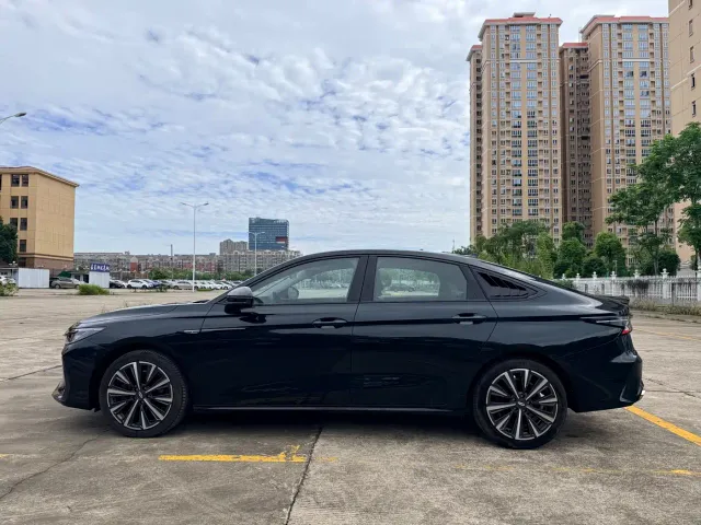 Chery Arrizo 8 — Фото автомобиля 10