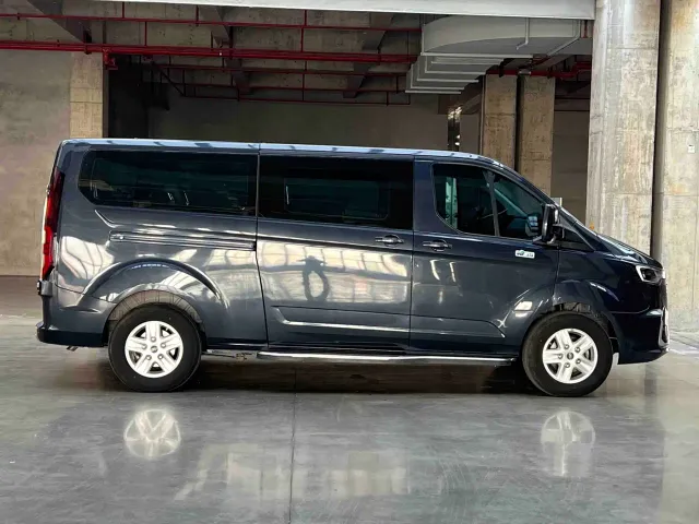 Ford Transit — Фото автомобиля 5