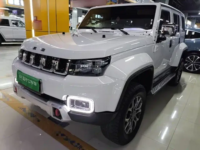 Фотография автомобиля — BAIC BJ40