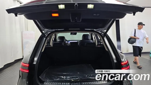 Genesis GV70 — Фото автомобиля 24