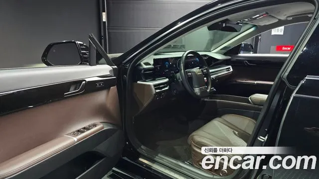 Hyundai Grandeur GN7 — Фото автомобиля 10