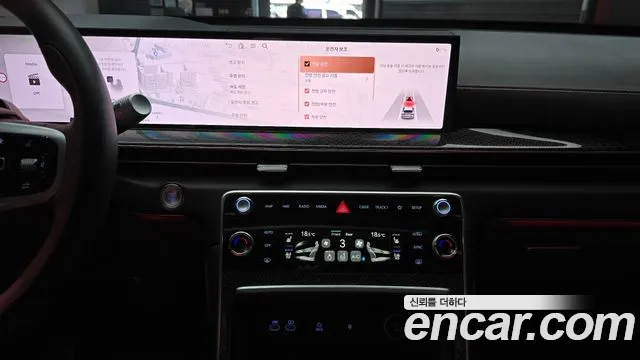 Genesis GV80 — Фото автомобиля 14