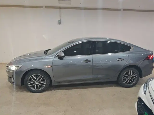 BYD Qin PLUS — Фото автомобиля 26