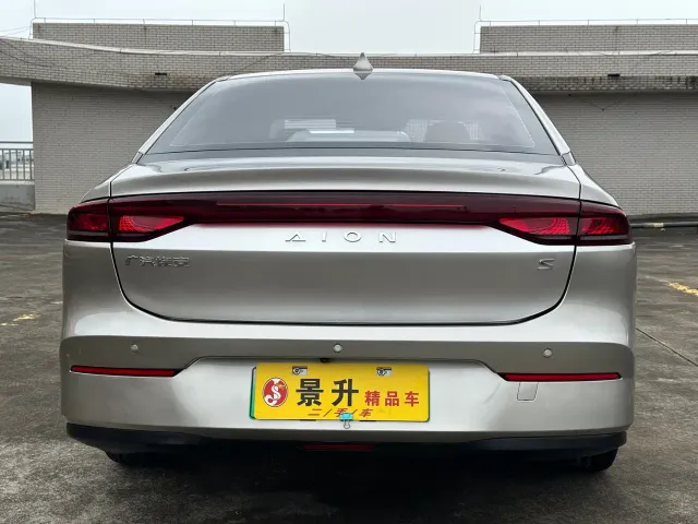 GAC Aion S — Фото автомобиля 6
