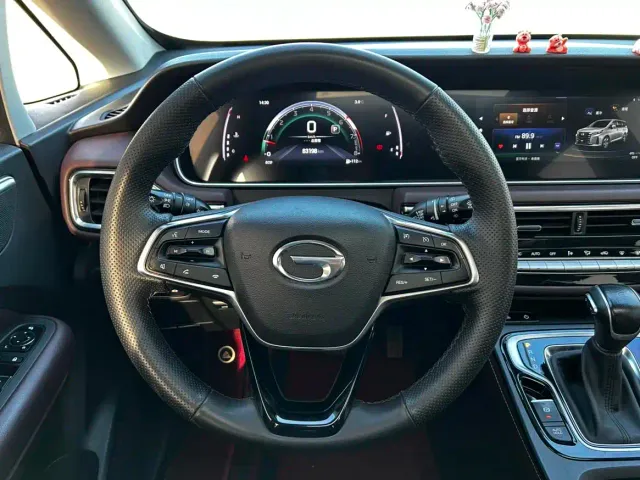 GAC Trumpchi M6 — Фото автомобиля 17