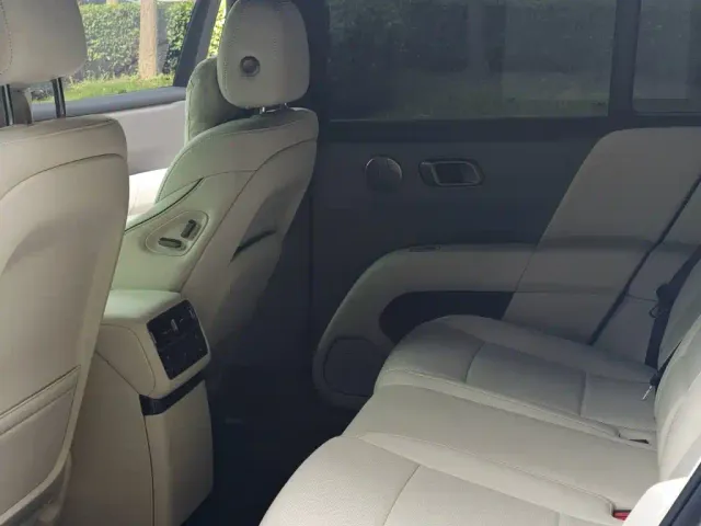 Li Auto i6 — Фото автомобиля 9