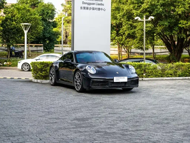 Фотография автомобиля — Porsche 911