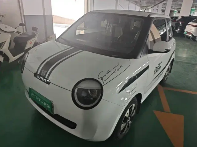 Фотография автомобиля — Changan Lumin