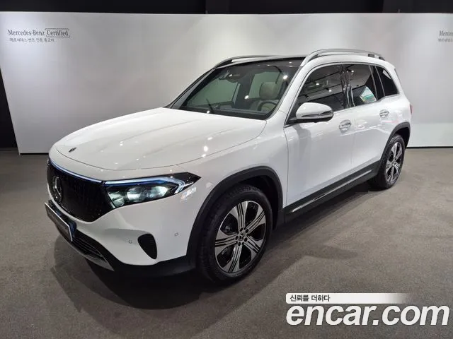 Фотография автомобиля — Mercedes-Benz EQB X243