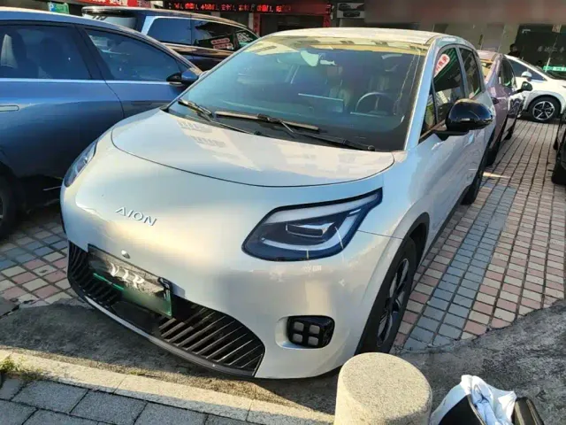 Фотография автомобиля — GAC Aion UT