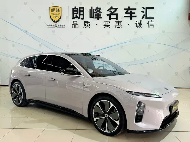 Nio ET5 Touring — Фото автомобиля 3