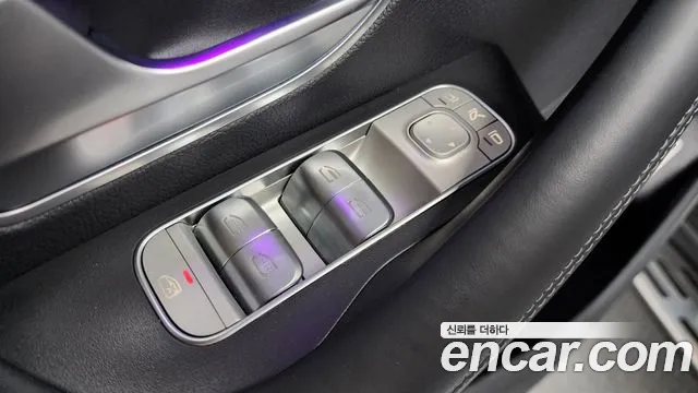Mercedes-Benz GLS-Class — Фото автомобиля 28