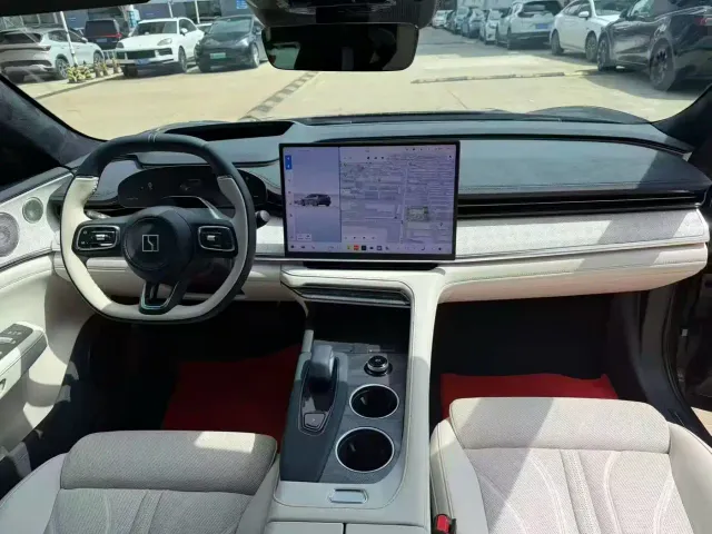 ZEEKR Zeekr 001 2026 WE Edition 95kWh AWD — Фото автомобиля 7