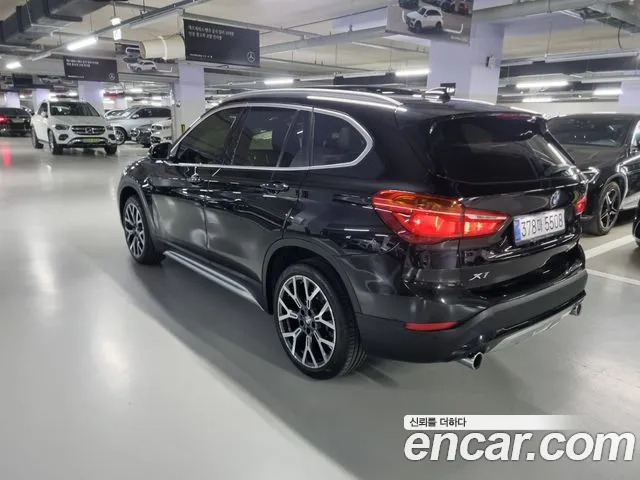 BMW X1 — Фото автомобиля 5